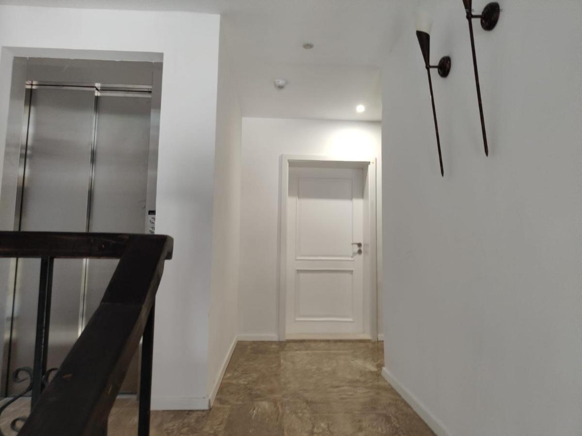Studio Aivasovskij Park - Meters Away From Beach Πομόριε Εξωτερικό φωτογραφία