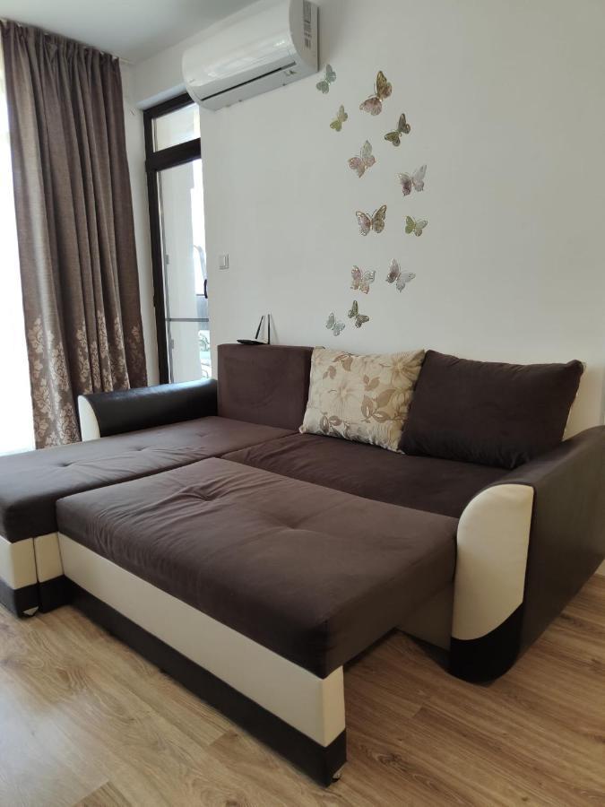 Studio Aivasovskij Park - Meters Away From Beach Πομόριε Εξωτερικό φωτογραφία